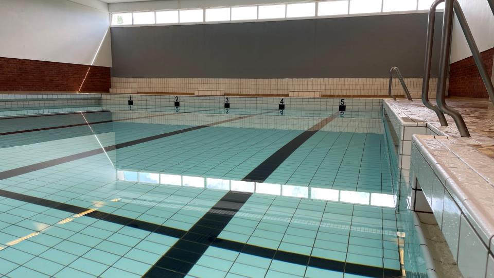 Lenkje til artikkel: Symjehallen på Vigrestad storskule er stengt inntil vidare