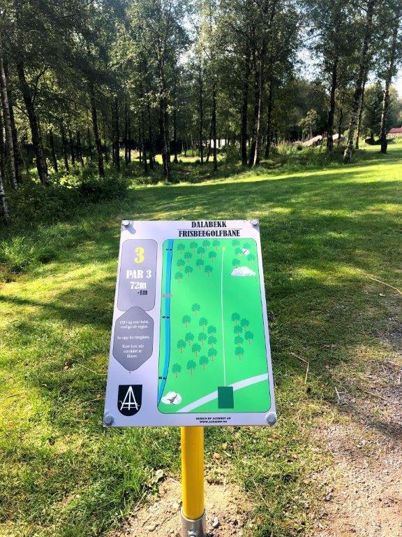 Starten på hol 3. Foto. - Klikk for stort bilete