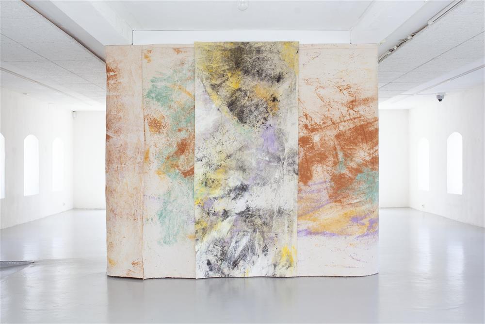 Jessica Warboys MOON WAVE MOON BURN - Klikk for stort bilete