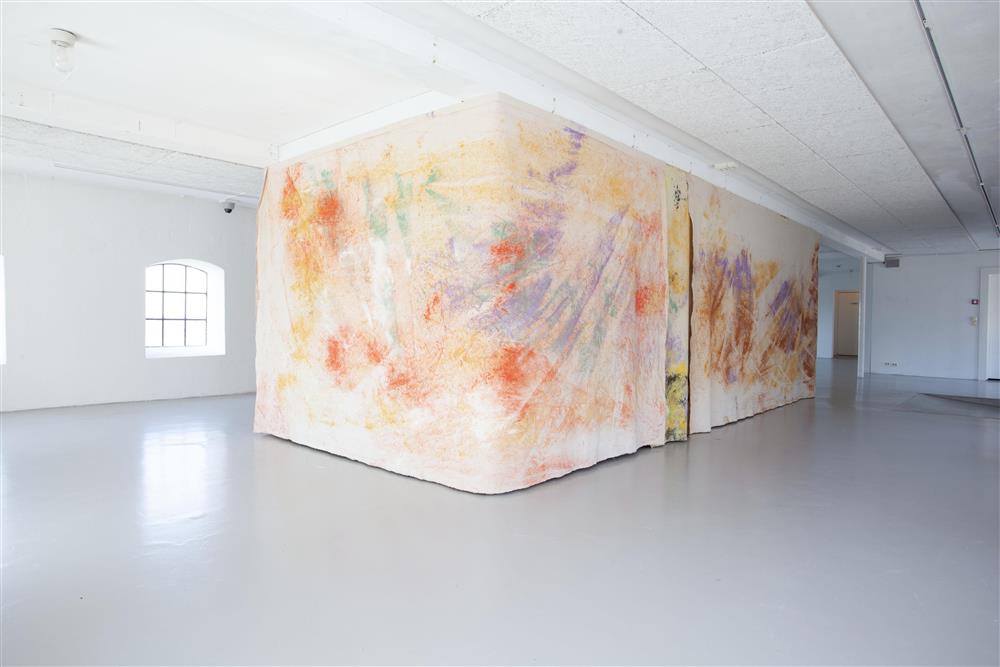 Jessica Warboys MOON WAVE MOON BURN - Klikk for stort bilete